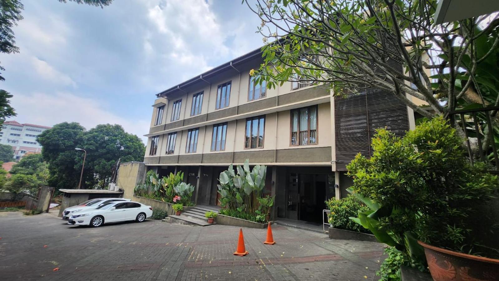 Summer Hills Hotel & Villas Bandung Exterior foto