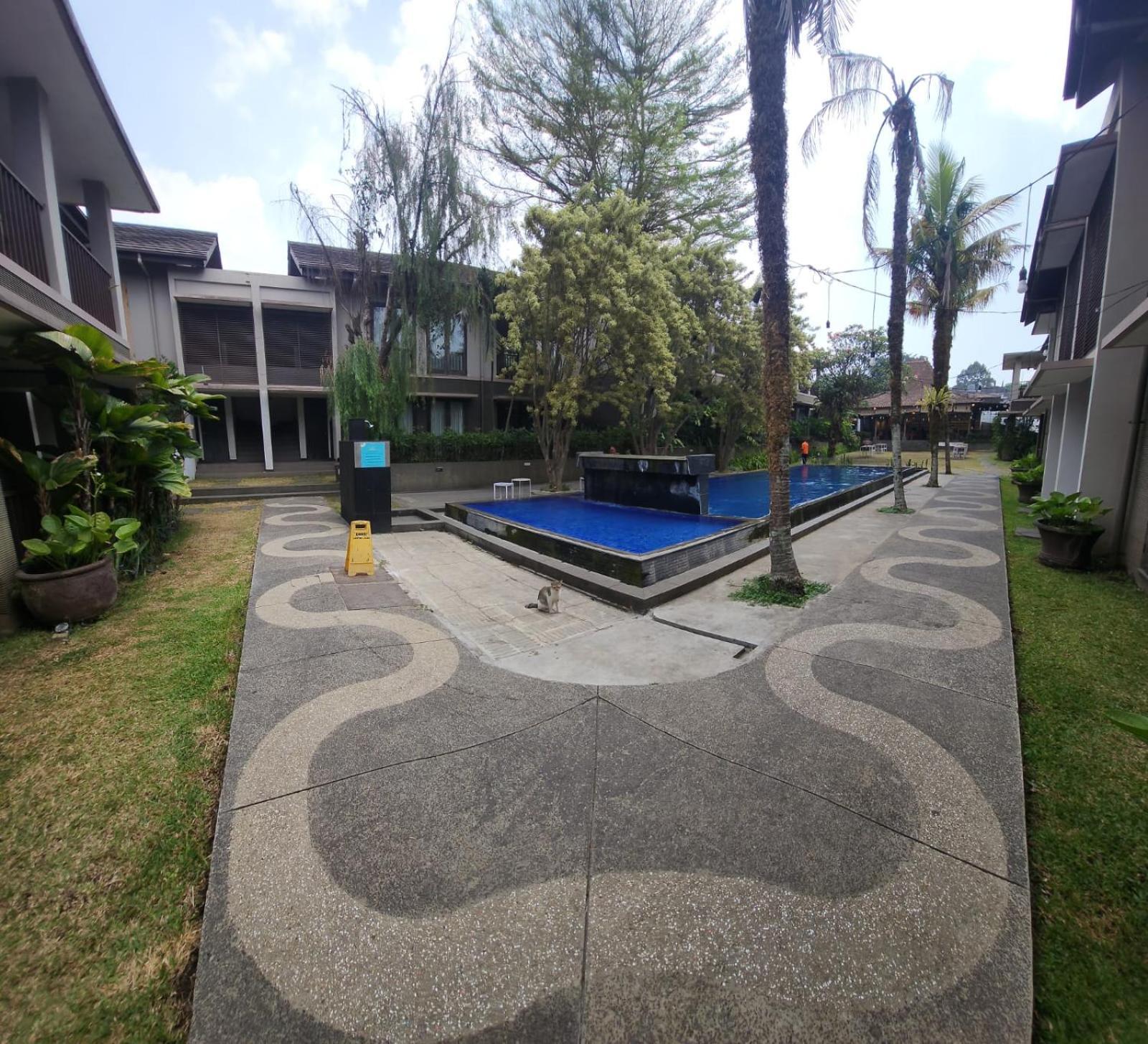 Summer Hills Hotel & Villas Bandung Exterior foto